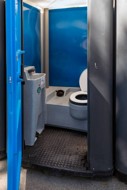 Portable Toilet Options We Offer in Valhalla, NY